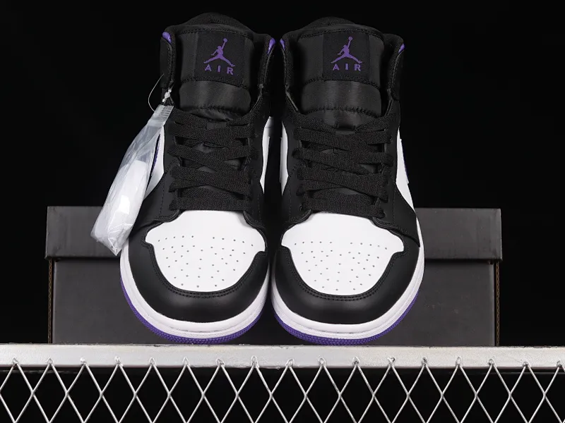 All categories Air Jordan Jordan series basketball shoes Air Jordan 1 Mid Air Jordan 1 Mid AJ1 Joe 1 black and white sports culture basketball shoes 554724-095